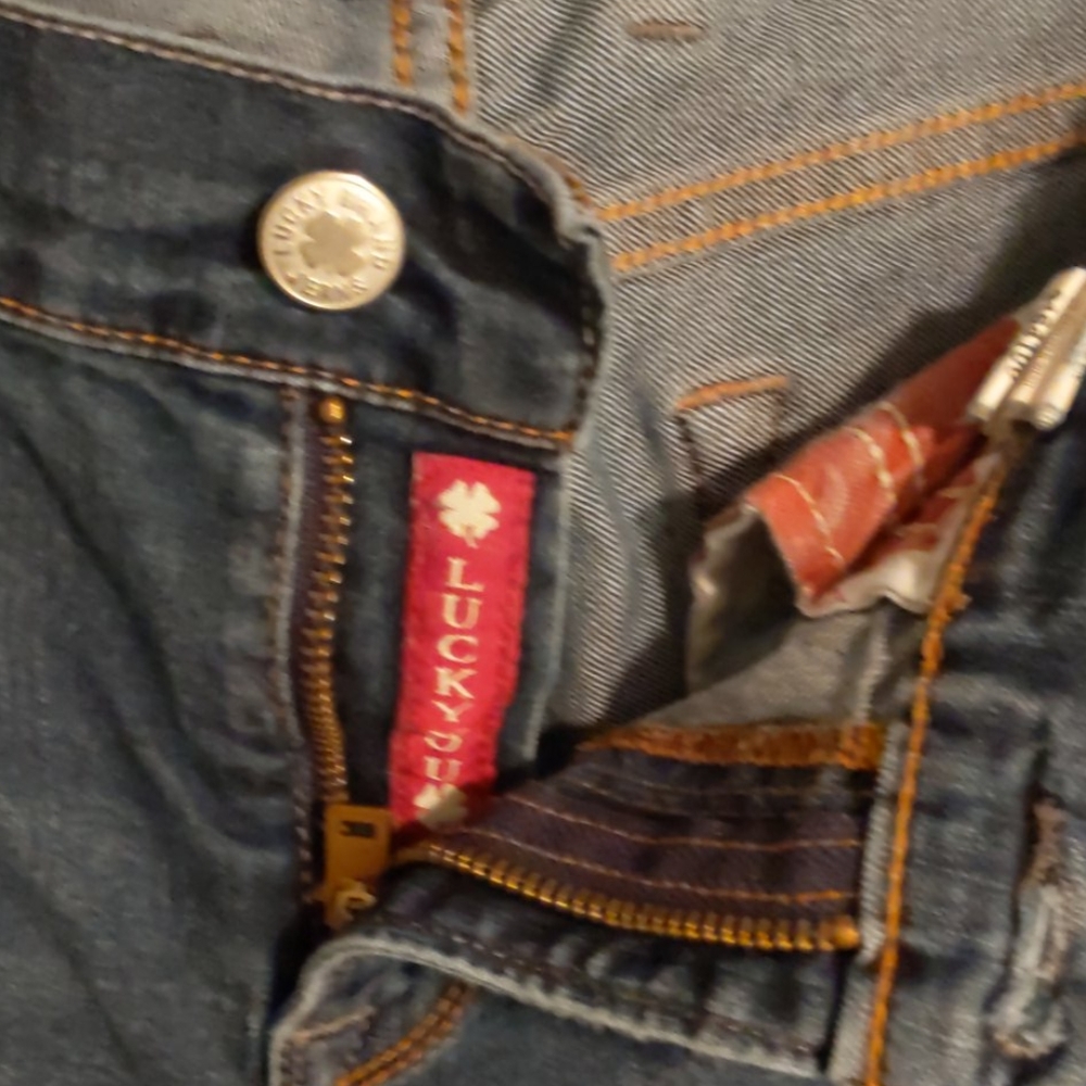 Lucky Brand medium wash boot cut jeans